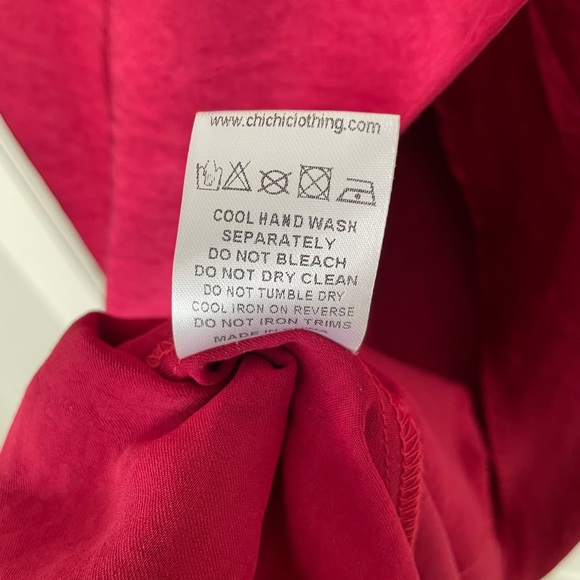 Chi chi London Chrysta halter neck hammered satin gown - Picture 13 of 15